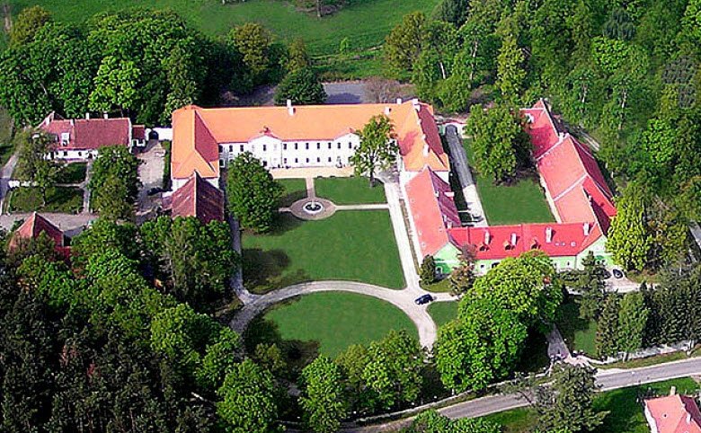 Zámek Jemčina, Hatín, Czech Republic (Czechia)